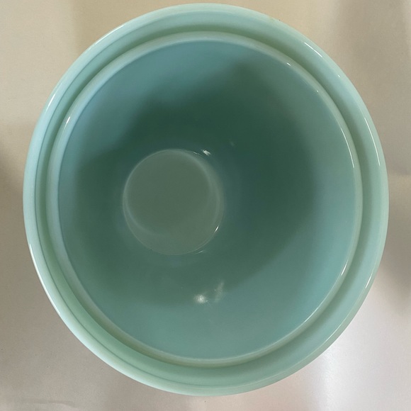 Set of 2 vintage Fire King delphite splash proof mixing bowls - Picture 8 of 10